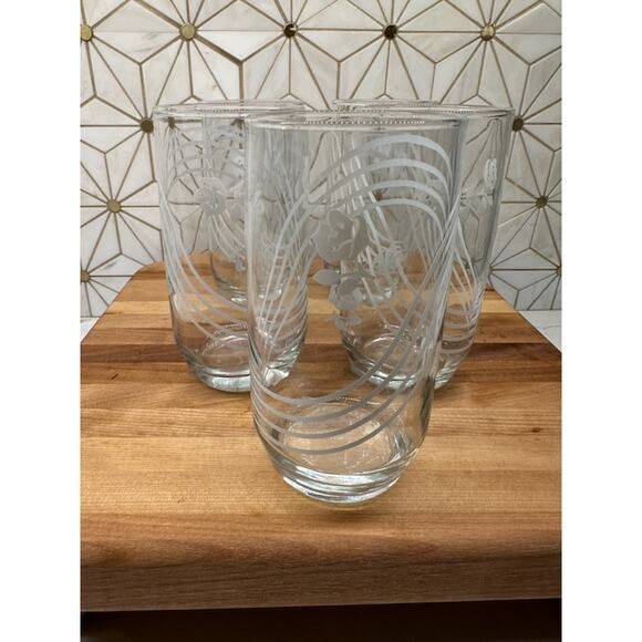 Vintage Anchor Hocking White‎ Swirls and Flowers Tumblers | Set of 7 - Picture 6 of 8